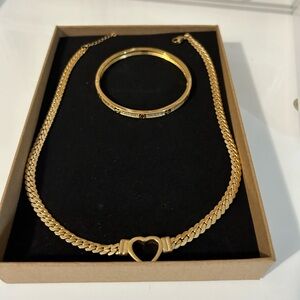 Stainless Steel Necklace with bracelet HOLIDAY SPECIAL